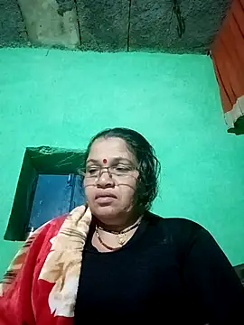 Snapshot of Manavi_x chatting on 01/18/26, 01:31 Manavi x online show from 01/18/26, 01:31