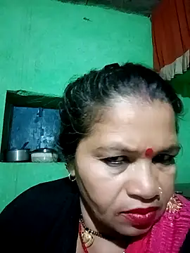 Snapshot of Manavi_x chatting on 02/11/26, 11:43 Manavi x online show from 02/11/26, 11:43
