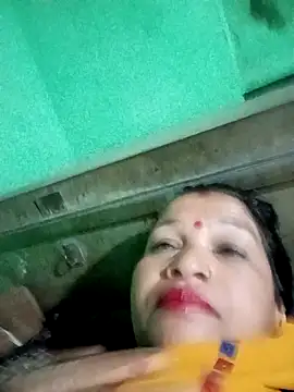 Manavi x online show from 04/04/26, 11:46