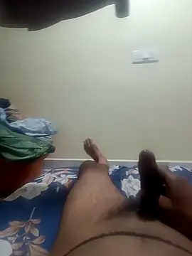 bobby3374 online show from 10/28/25, 12:58