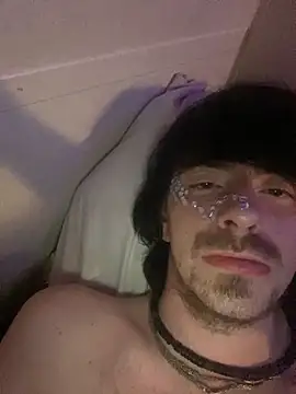 Snapshot of Unknownstepbrother chatting on 10/02/25, 07:59 Unknownstepbrother online show from 10/02/25, 07:59