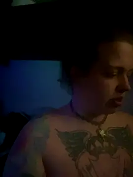 Snapshot of Unknownstepbrother chatting on 11/11/25, 07:41 Unknownstepbrother online show from 11/11/25, 07:41