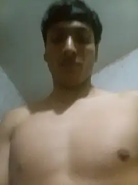 Bebicho14 online show from 11/16/25, 05:24