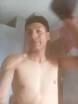 Bebicho14 online show from 01/15/26, 06:00