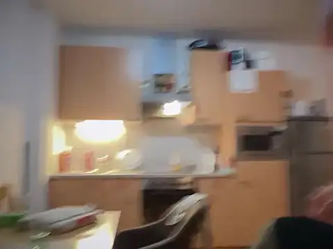 Snapshot of erik6980 chatting on 09/28/25, 06:02 erik6980 online show from 09/28/25, 06:02