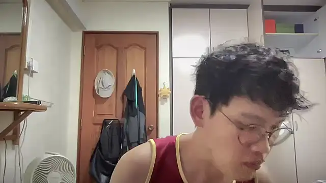 Passionatetwink2 online show from 09/17/25, 05:42