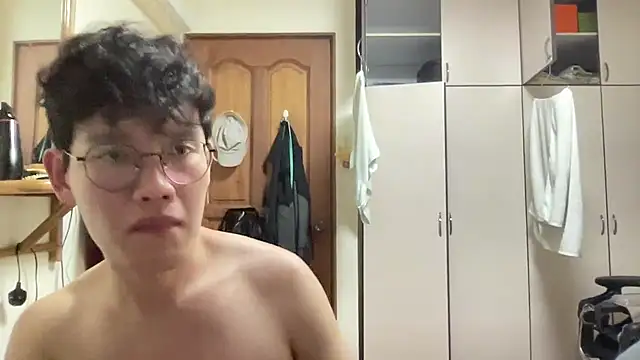 Passionatetwink2 online show from 09/24/25, 11:46