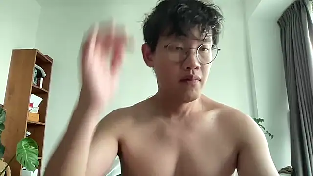 Passionatetwink2 online show from 10/24/25, 09:49