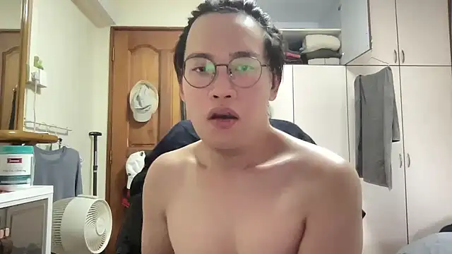 Passionatetwink2 online show from 03/14/26, 07:03