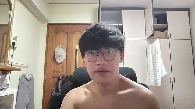 Passionatetwink2 online show from 06/21/26, 09:01