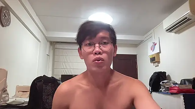 Passionatetwink2 online show from 07/28/26, 11:50