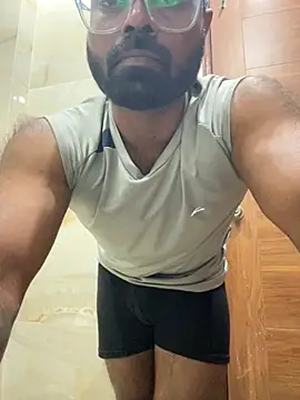 DJLOVE280825 online show from 04/15/26, 09:59