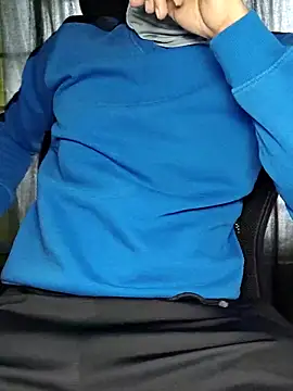 chocolate alone online show from 09/23/25, 07:00