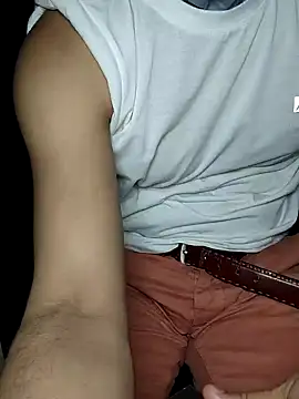 chocolate alone online show from 09/26/25, 07:29