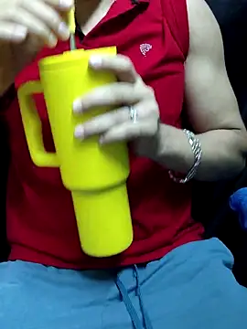 chocolate alone online show from 10/26/25, 07:47