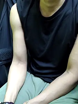 chocolate alone online show from 11/15/25, 07:16