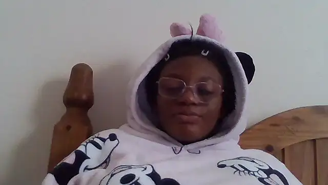 Snapshot of SexyGemBeautyX chatting on 12/02/25, 03:07 SexyGemBeautyX online show from 12/02/25, 03:07