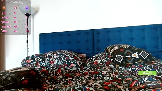 Snapshot of MariaHoward chatting on 09/19/25, 08:16 MariaHoward online show from 09/19/25, 08:16