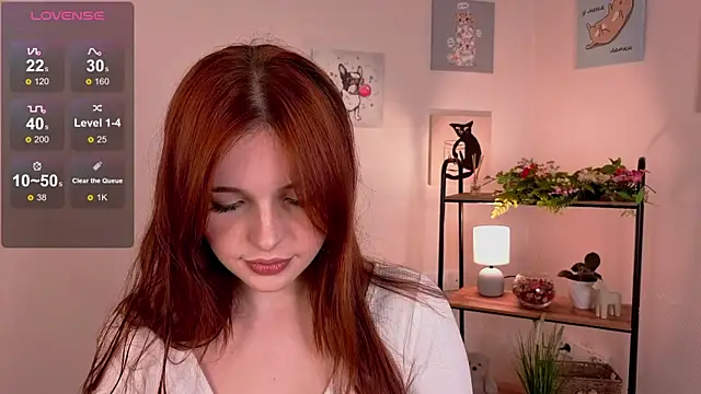 AnnieKim  online show from 10/05/25, 02:04