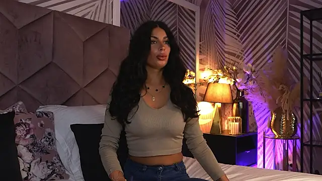 EvaRhea online show from 03/13/26, 03:57