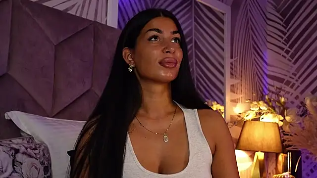 Snapshot of EvaRhea chatting on 06/10/26, 02:56 EvaRhea online show from 06/10/26, 02:56