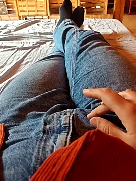 Horny mummy online show from 05/08/26, 02:11