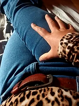 Horny mummy online show from 05/15/26, 04:14