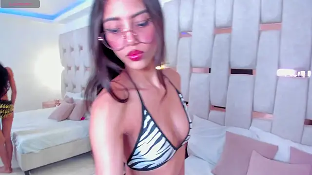 miyu lu online show from 04/12/26, 02:11