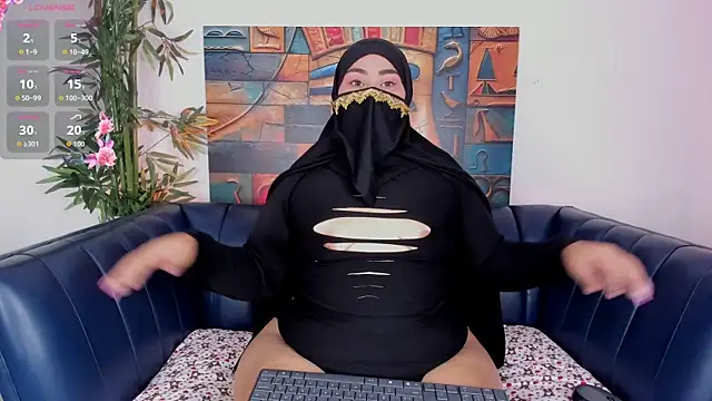 samanee konn online show from 09/25/25, 07:06