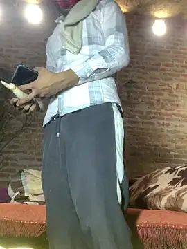 uniquesexyboy5689 online show from 02/12/26, 06:08