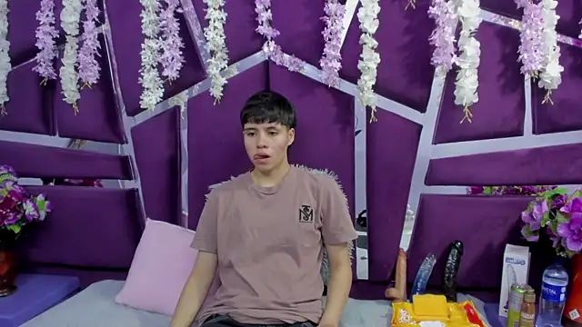 Bruno Cruzz online show from 02/15/26, 02:30