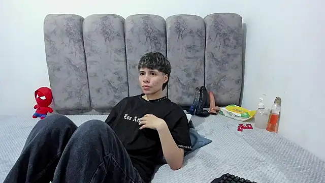 Bruno Cruzz online show from 06/23/26, 02:09