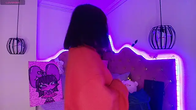 sophiievv online show from 10/19/25, 07:58