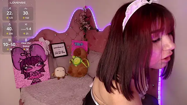 sophiievv online show from 10/22/25, 07:13