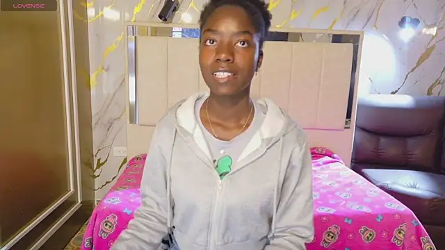 katia green1 online show from 04/12/26, 12:10