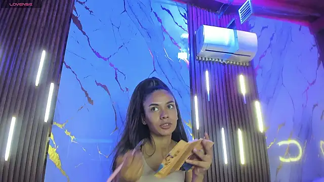 VictoriaDuart online show from 03/09/26, 08:46