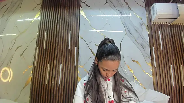 VictoriaDuart online show from 03/16/26, 08:35