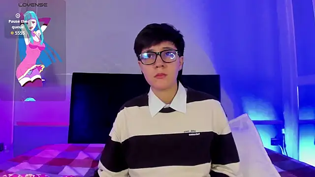 Tsuki Maru online show from 12/19/25, 03:46