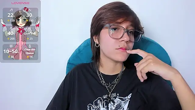 Tsuki Maru online show from 04/08/26, 08:09