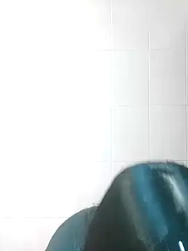 LunaJacobs online show from 04/07/26, 07:58