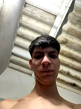 Snapshot of Luck__090 chatting on 11/16/25, 03:56 Luck 090 online show from 11/16/25, 03:56