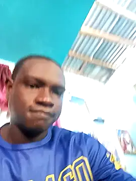 Snapshot of MackMacKenzie chatting on 12/18/25, 09:10 MackMacKenzie online show from 12/18/25, 09:10