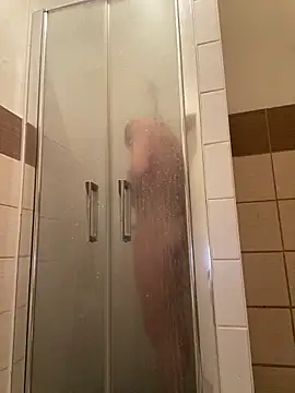 Snapshot of KE6FRAN7 chatting on 03/14/26, 11:43 KE6FRAN7 online show from 03/14/26, 11:43