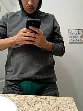 Snapshot of Jadriel23 chatting on 09/16/25, 04:13 Jadriel23 online show from 09/16/25, 04:13