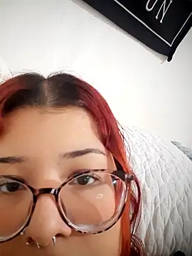 Snapshot of kathfendom chatting on 09/08/25, 07:02 kathfendom online show from 09/08/25, 07:02