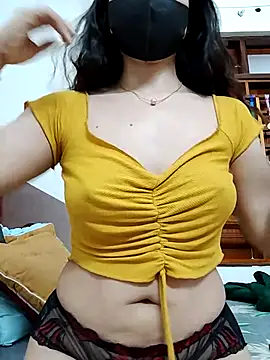 Snapshot of MaryyLy chatting on 09/28/25, 01:00 MaryyLy online show from 09/28/25, 01:00