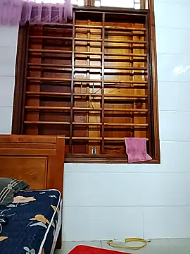 Snapshot of MaryyLy chatting on 11/08/25, 12:11 MaryyLy online show from 11/08/25, 12:11