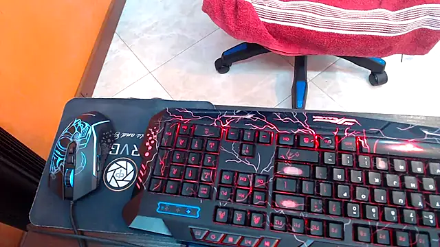 emily rz1 online show from 11/19/25, 09:48