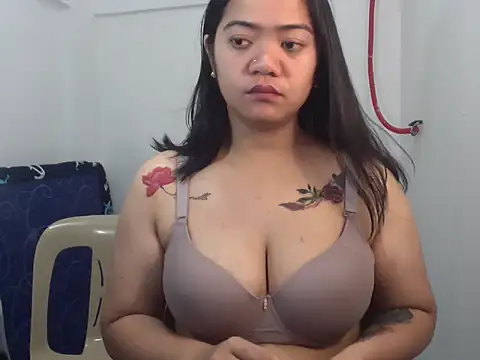 Snapshot of sexylhane chatting on 09/10/25, 02:33 sexylhane online show from 09/10/25, 02:33