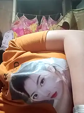 ningchun20 online show from 10/29/25, 10:22